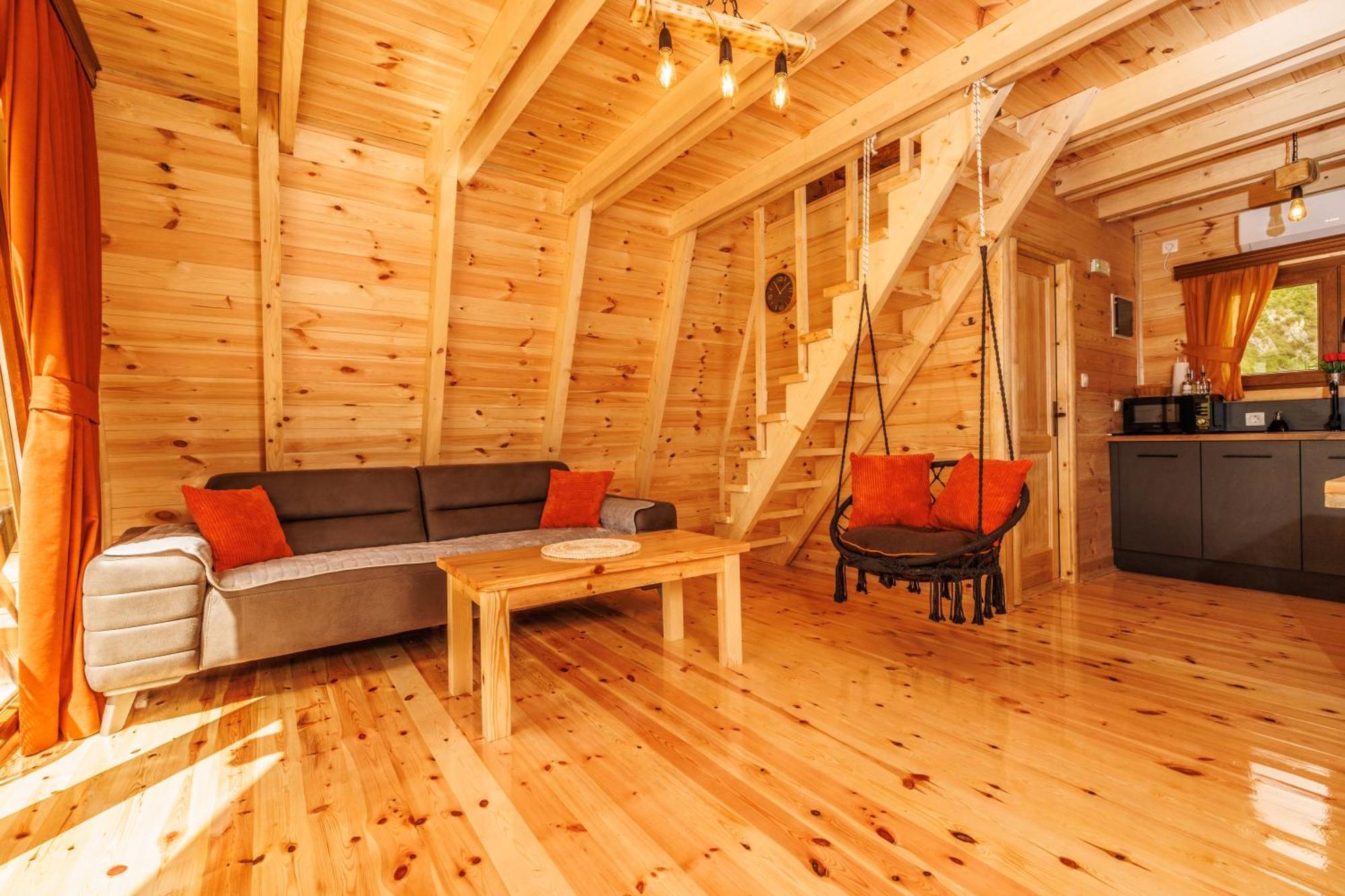 Silence House *